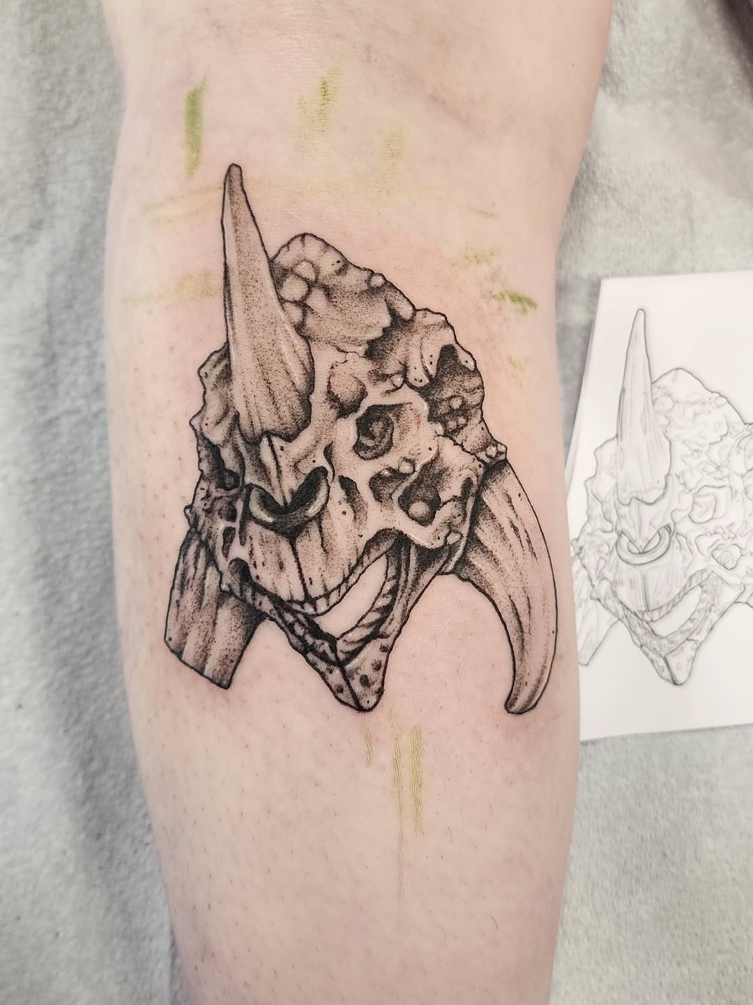 Tattoo by @kaylaalyak__ — illustrative, black_and_grey