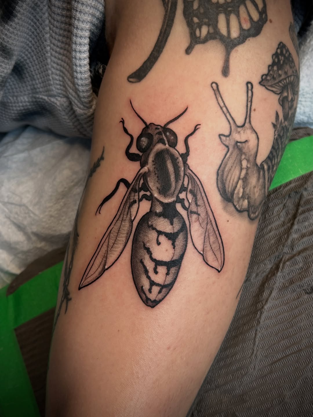 Tattoo by @karlb_tattoo โ black_and_grey, dotwork