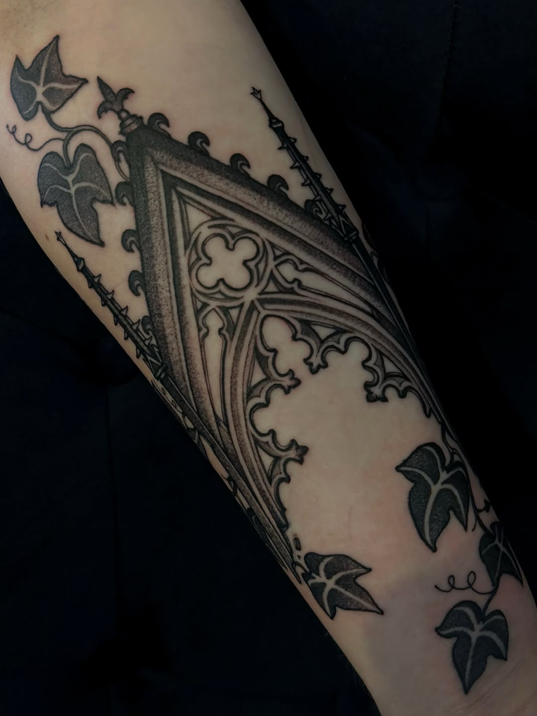 Tattoo by @tk.tattoos โ black_and_grey, ornamental