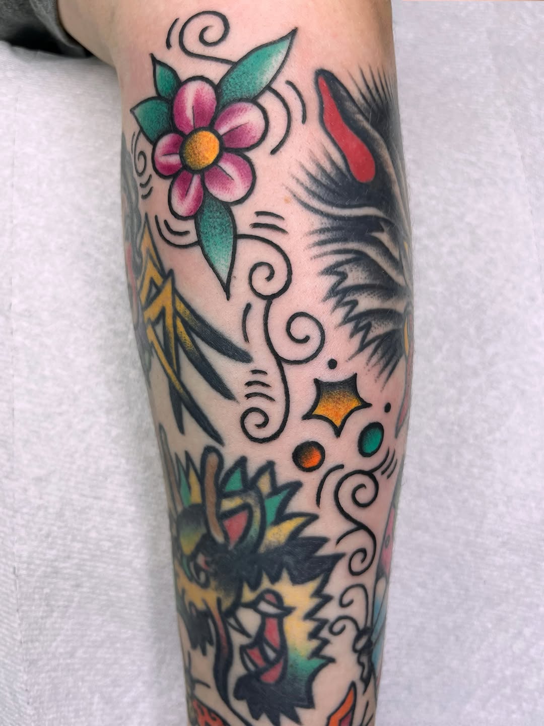 Tattoo by @sara_atamian_tattoos β american_traditional, illustrative