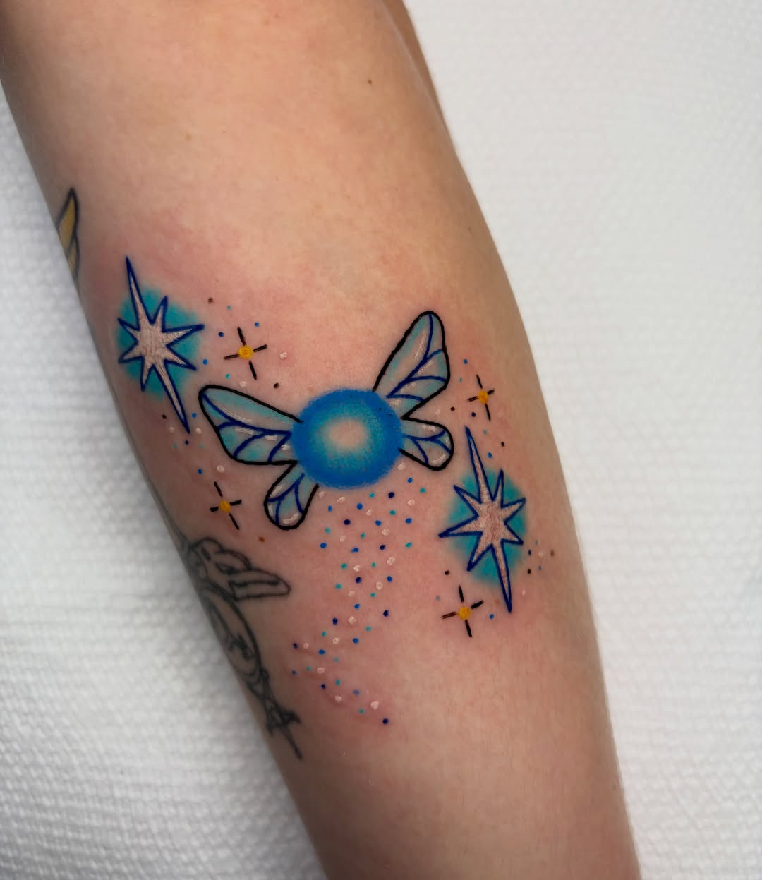 Tattoo by @alenamcdarling — illustrative, new_school