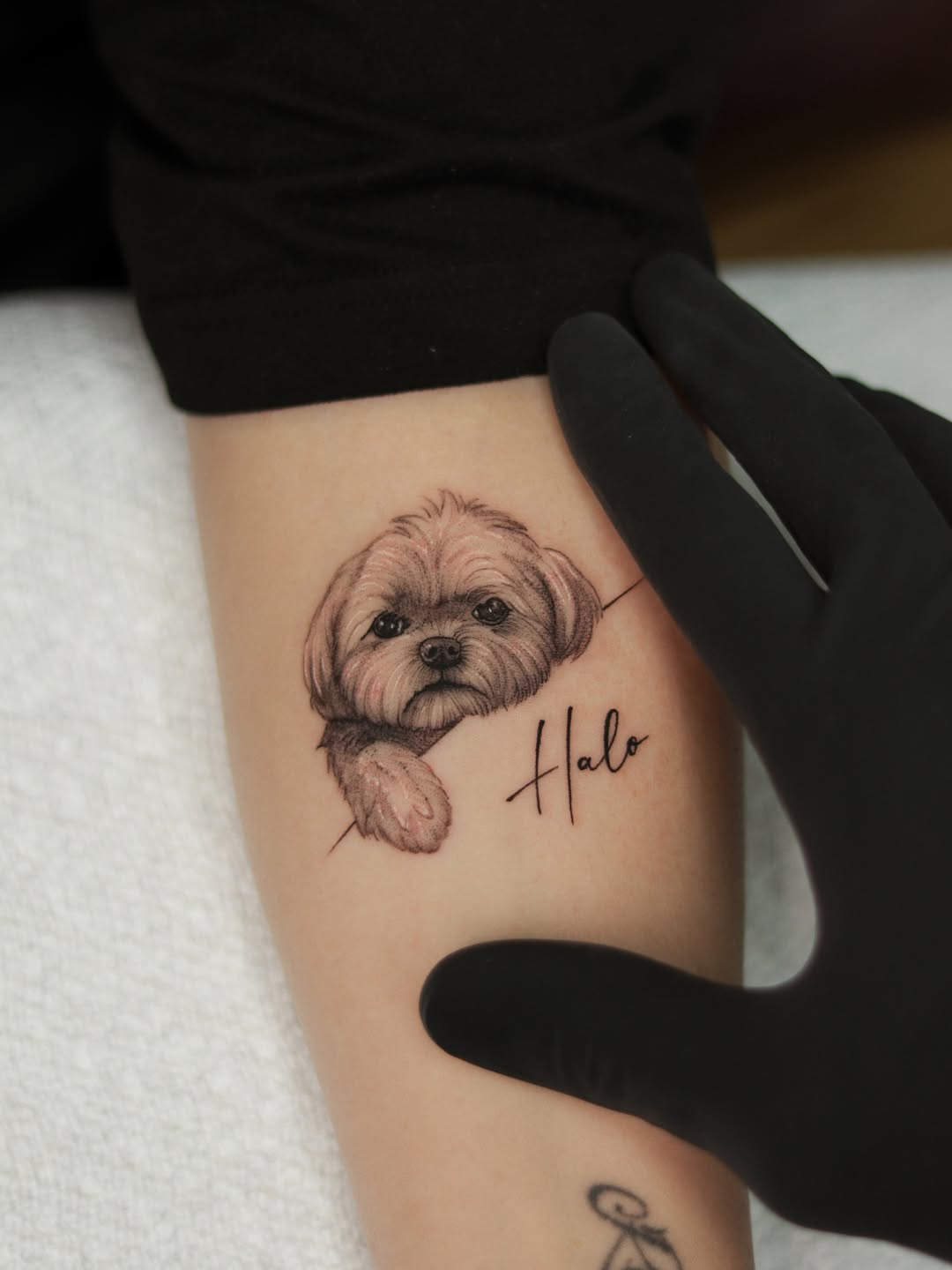 Tattoo by @arthurkossoski — realism, fine_line