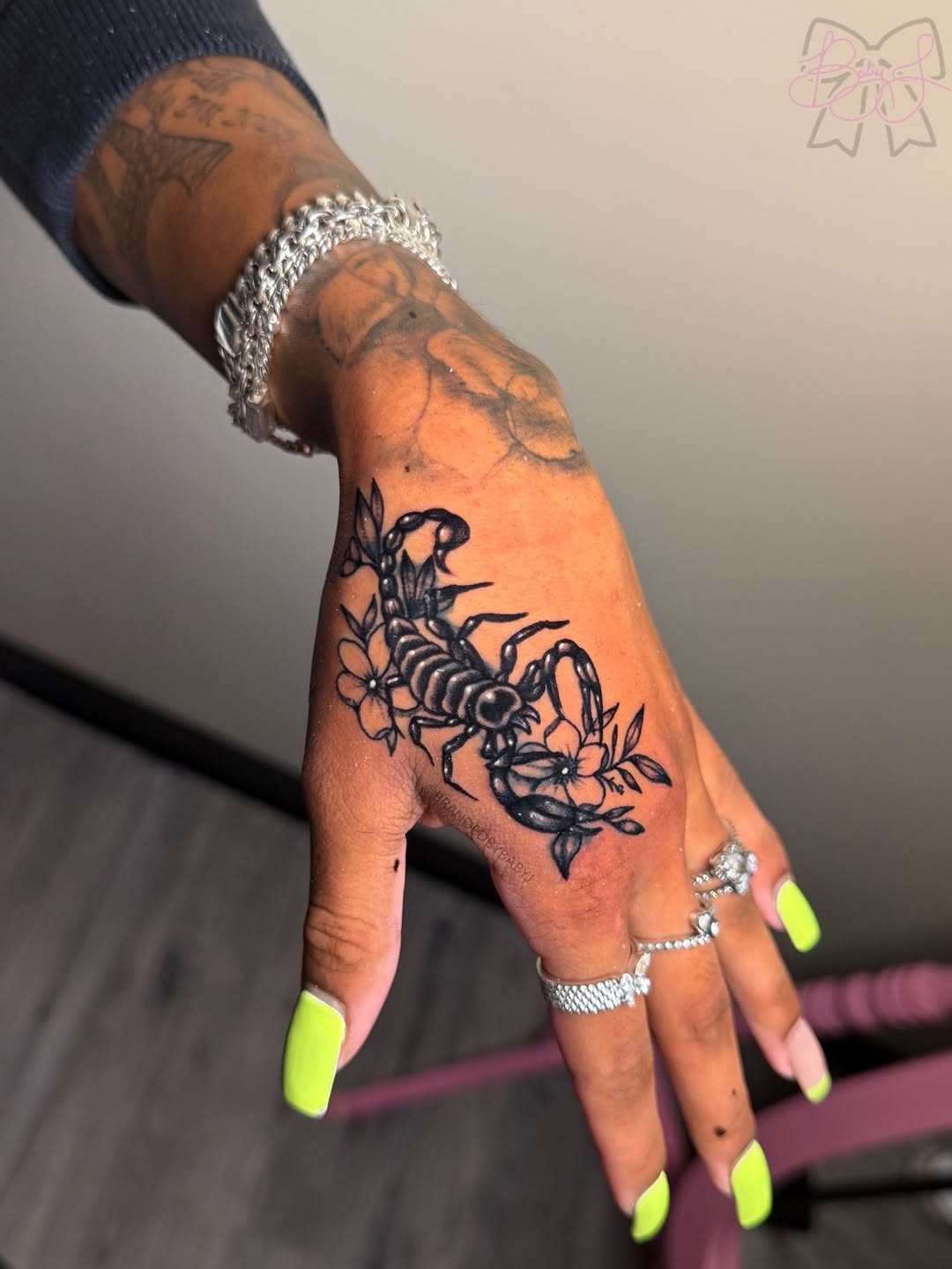 Tattoo by @brandedbybabyj β blackwork