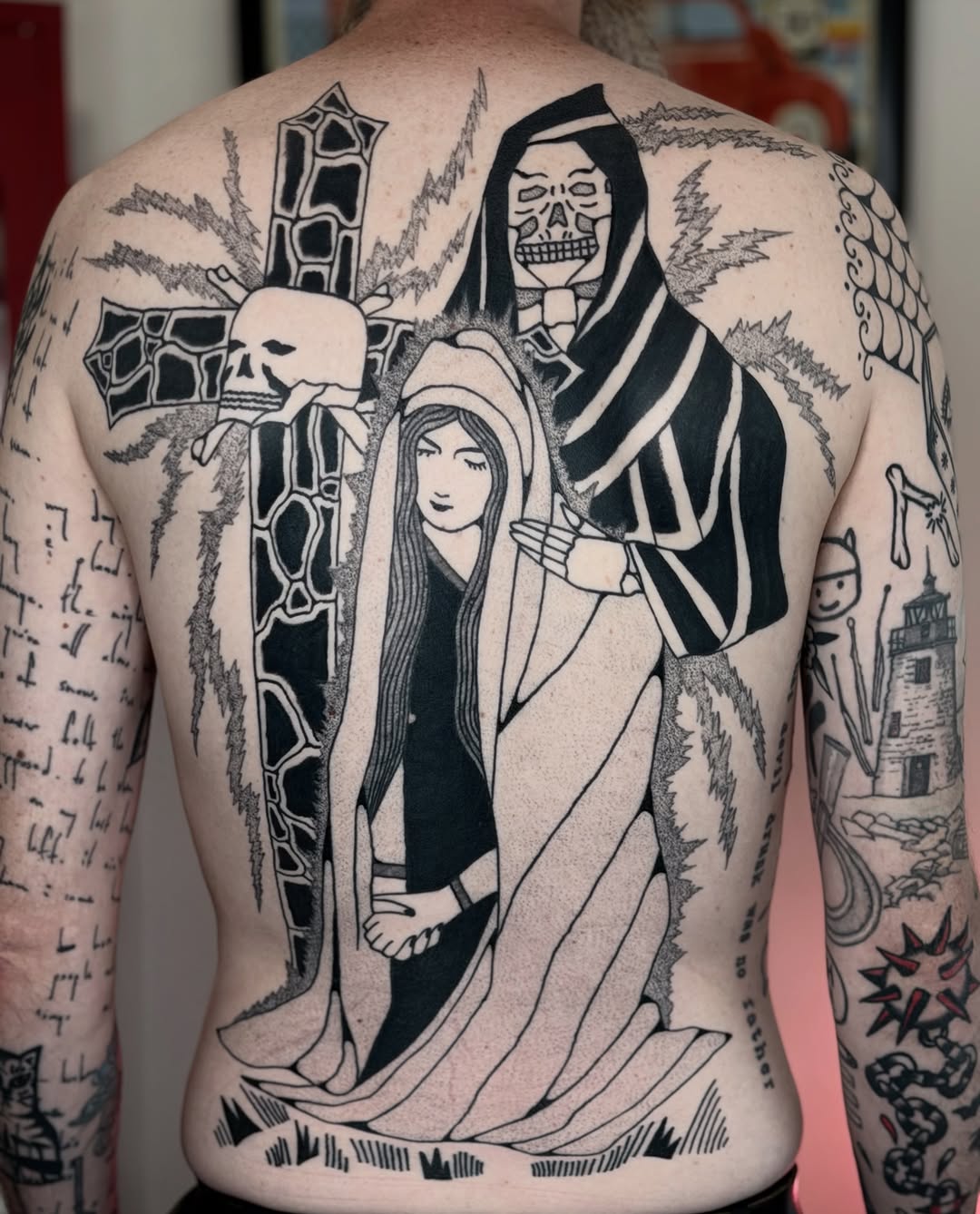 Tattoo by @darkcherry__ โ blackwork