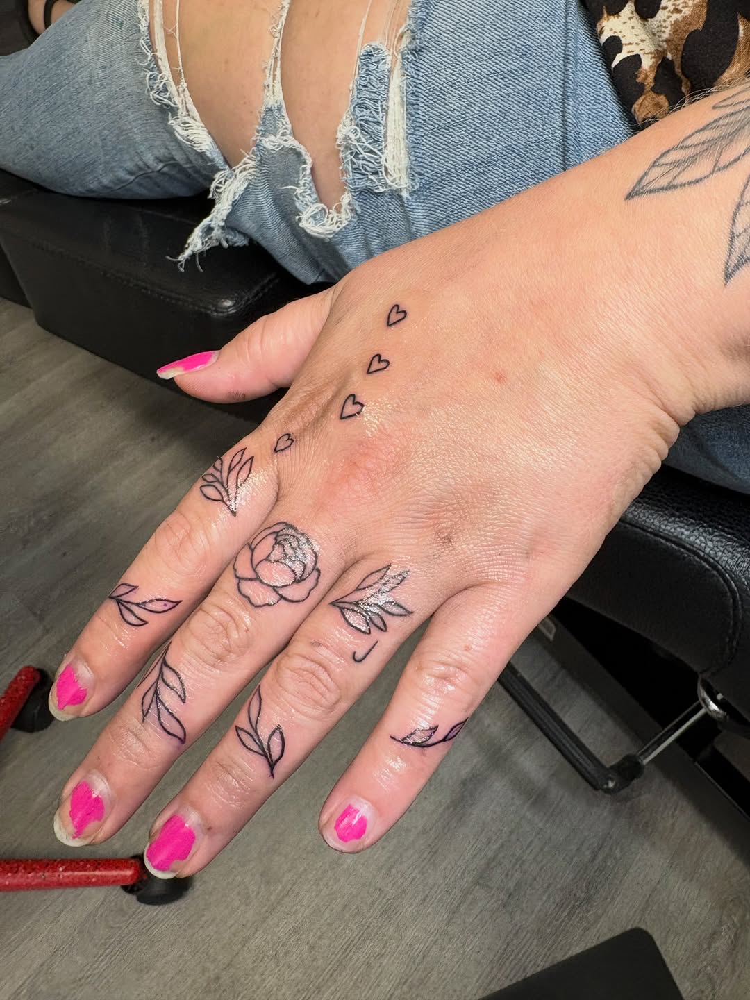 Tattoo by @andreakramerart โ fine_line, illustrative