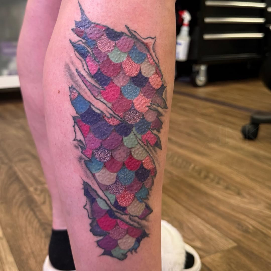 Tattoo by @pxinkpmutattoos โ new_school