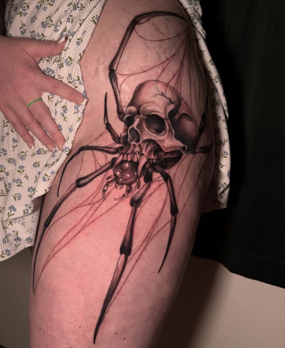 Tattoo by @emprintedd β dark_realism, black_and_grey