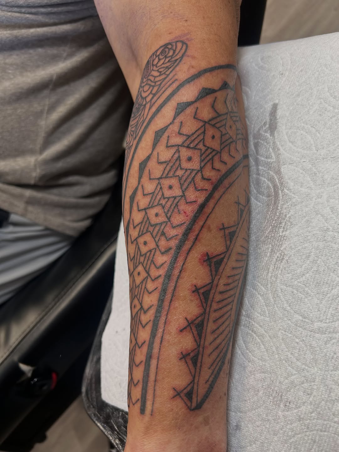 Tattoo by @fionatattooos โ tribal, blackwork