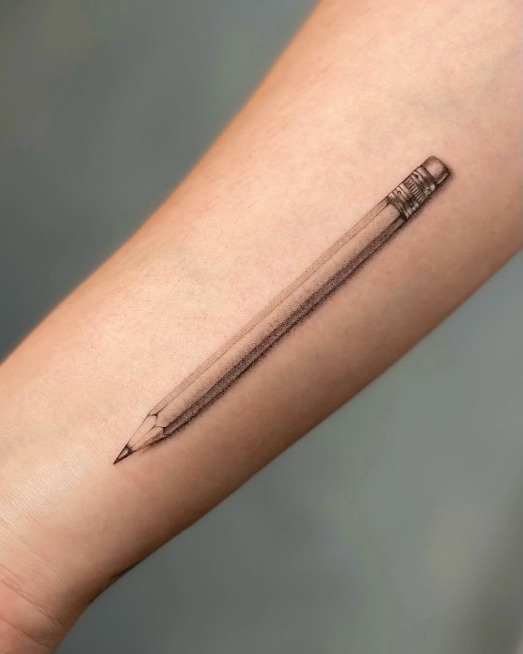 Tattoo by @av1.ink — realism, fine_line