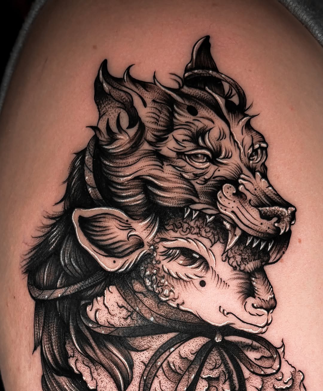 Tattoo by @jadeddesireetattoo — blackwork