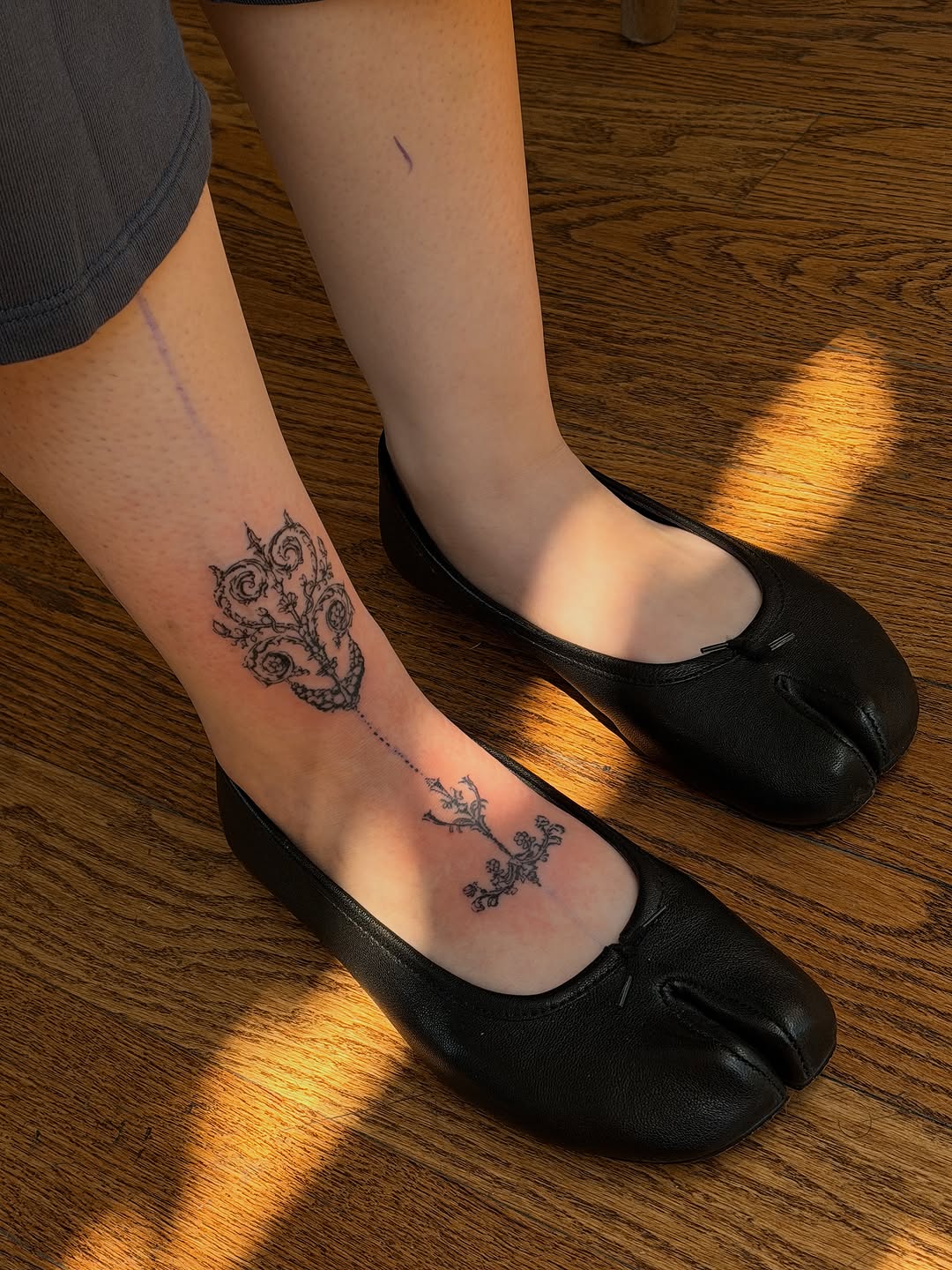 Tattoo by @babymaxyinks — fine_line