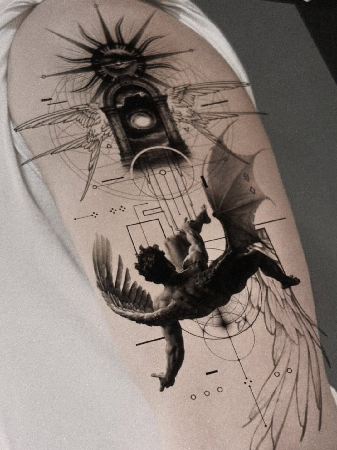 Tattoo by @seraph_gmt — black_and_grey, illustrative