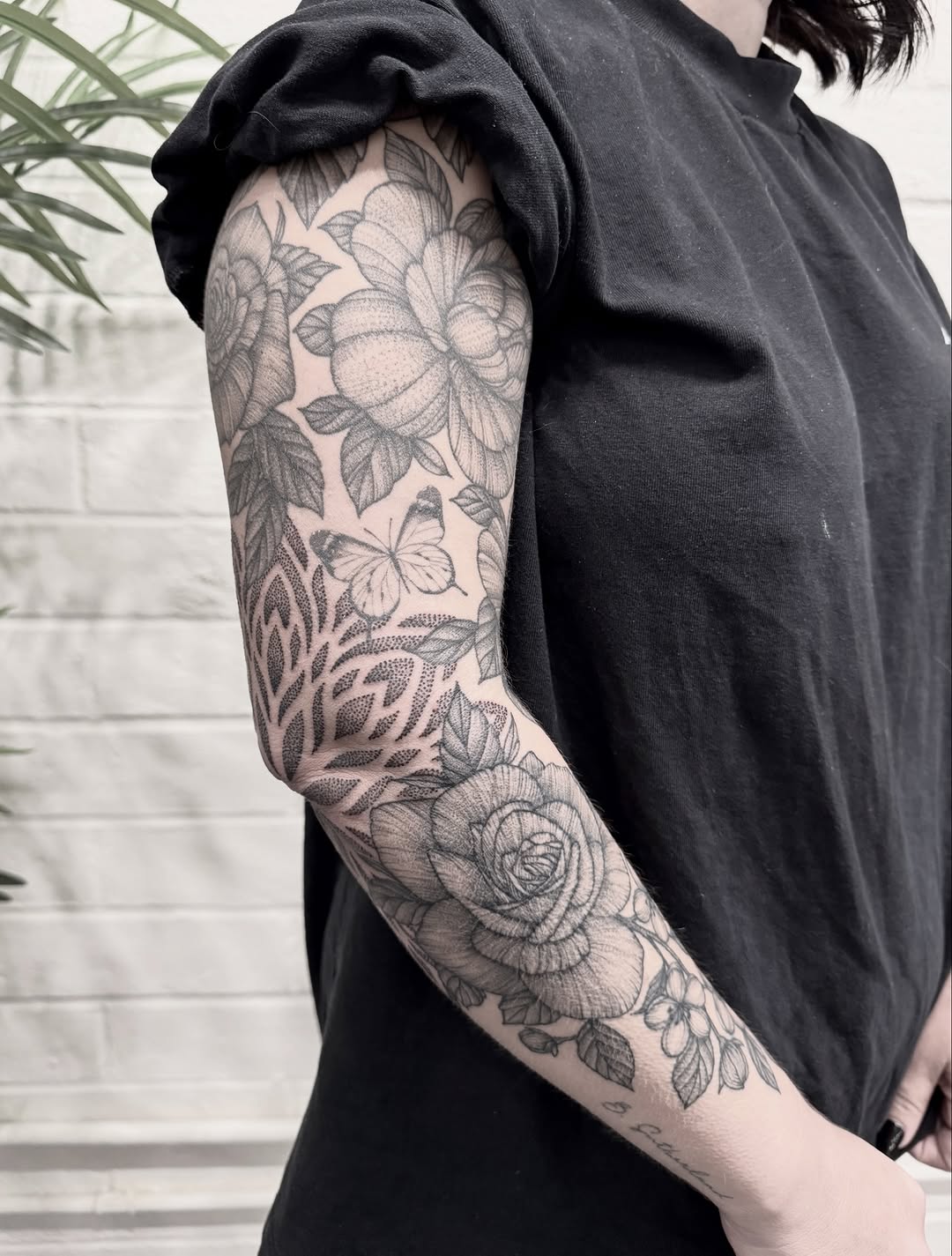 Tattoo by @shakuto_tattoos — black_and_grey, dotwork