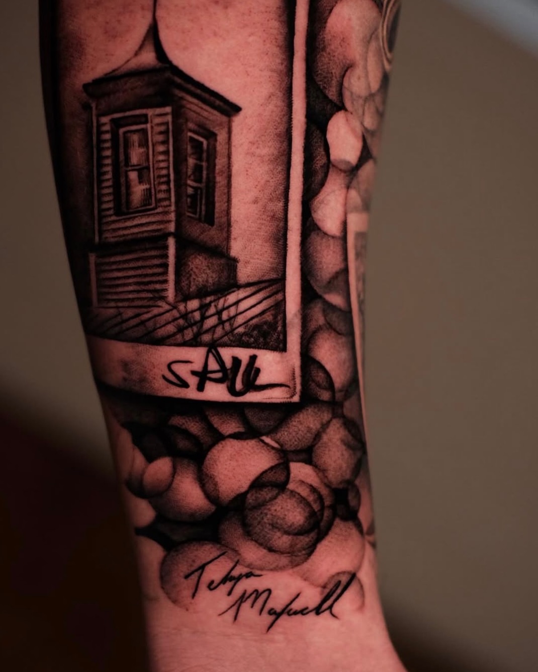 Tattoo by @tehyamaxwell — black_and_grey