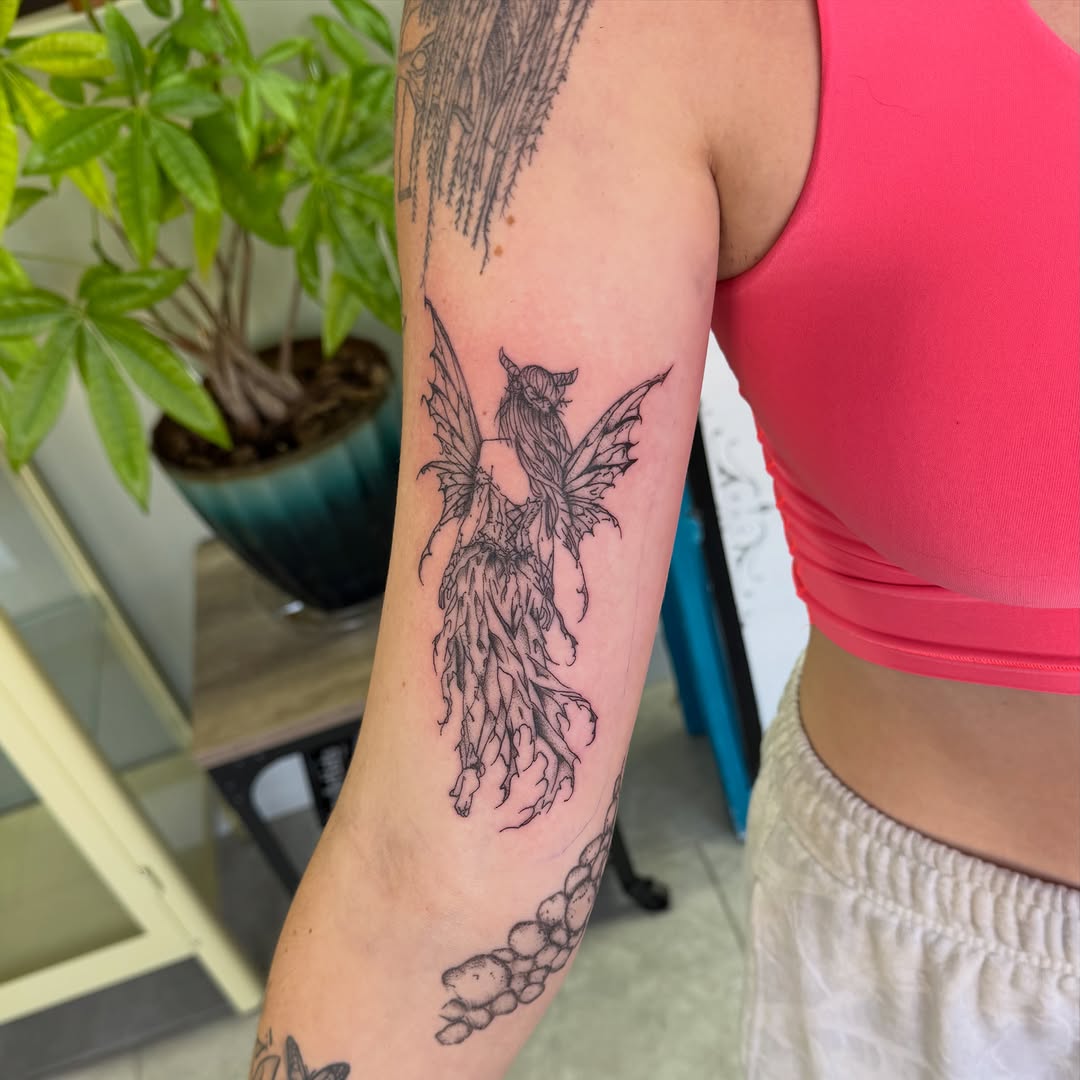 Tattoo by @lindsay.tattoos — fine_line, illustrative