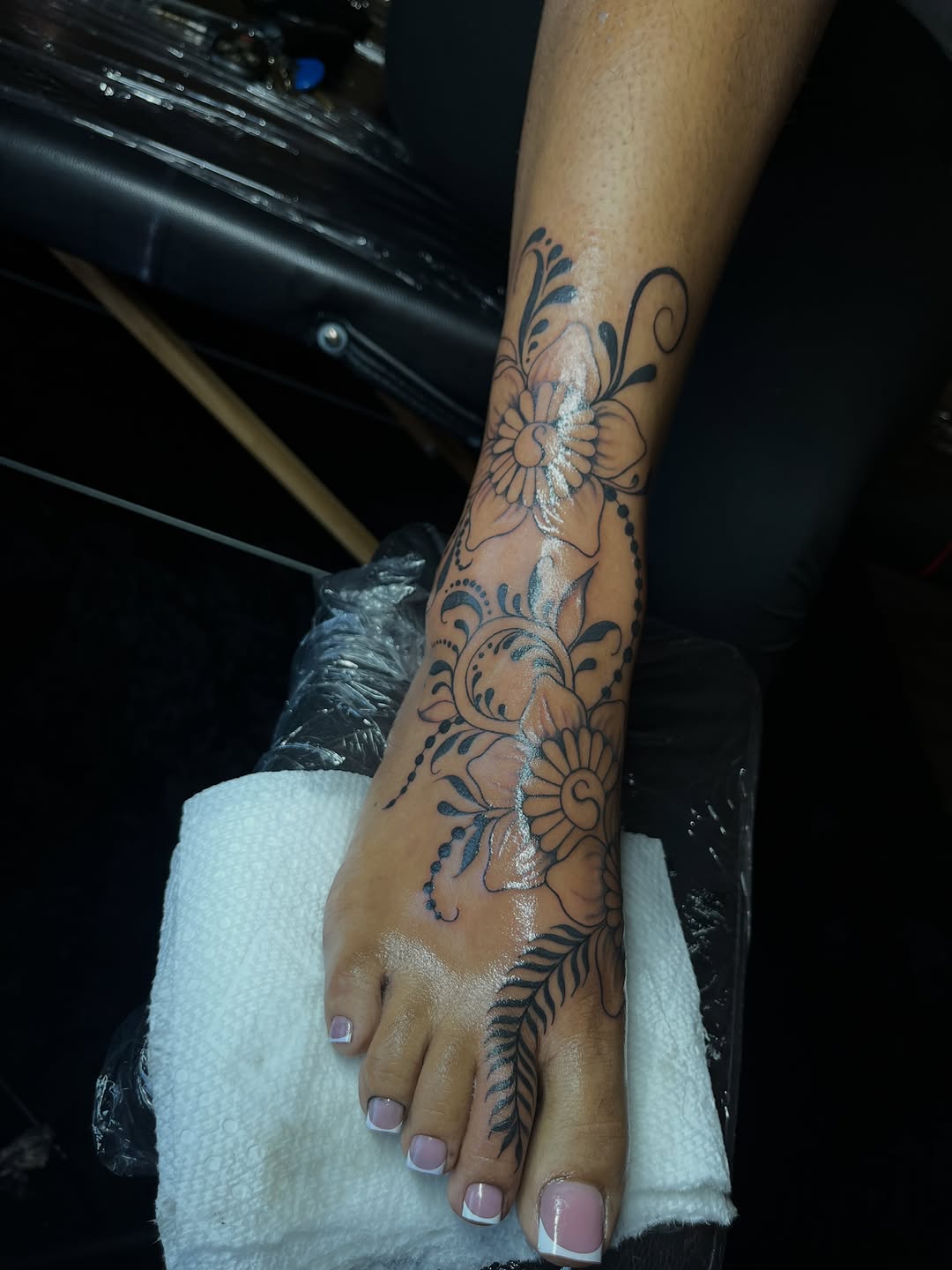 Tattoo by @inkbytee_ โ black_and_grey