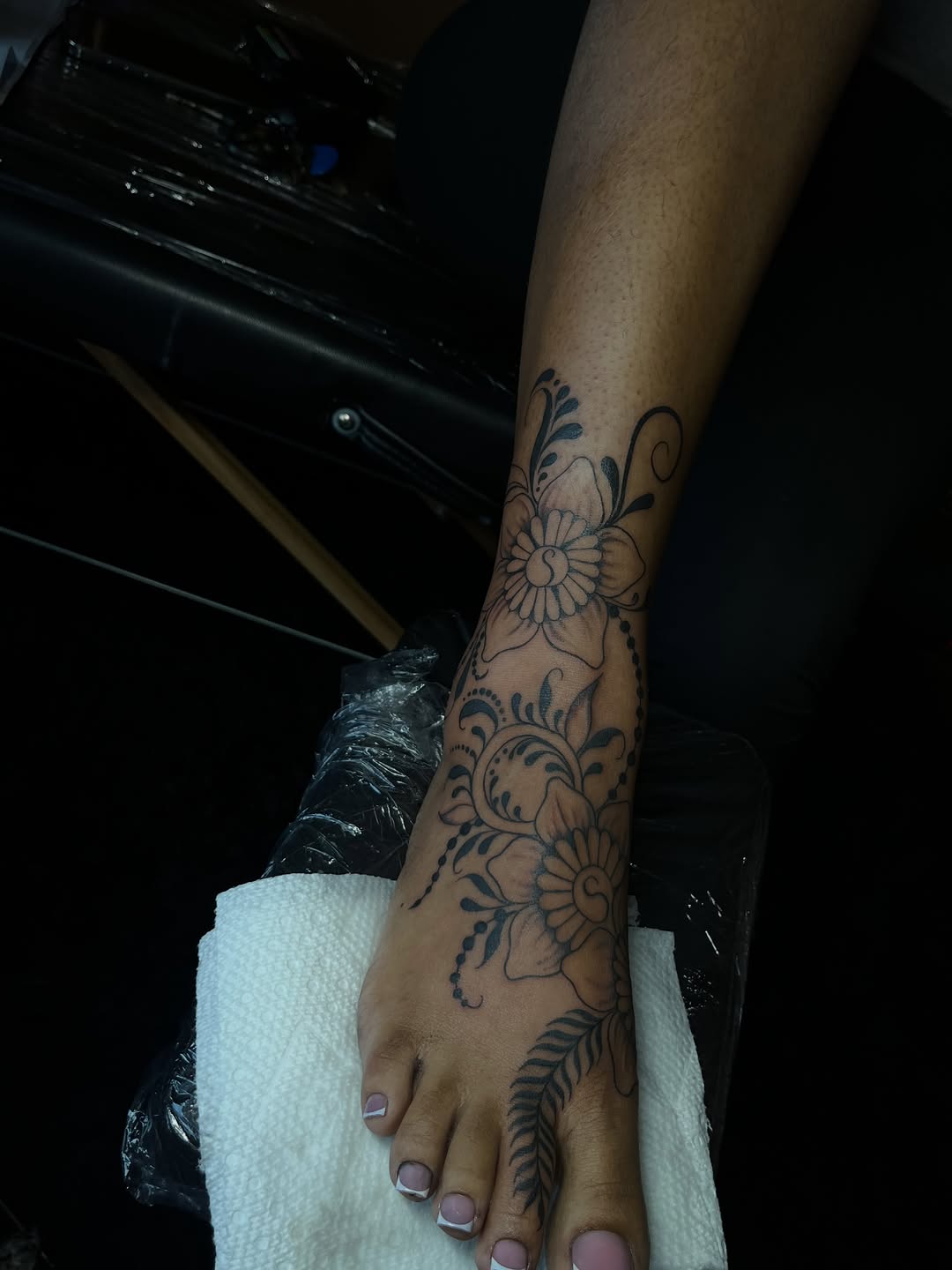 Tattoo by @inkbytee_ โ black_and_grey