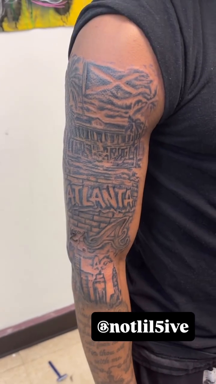 Tattoo by @kashsaucy — black_and_grey