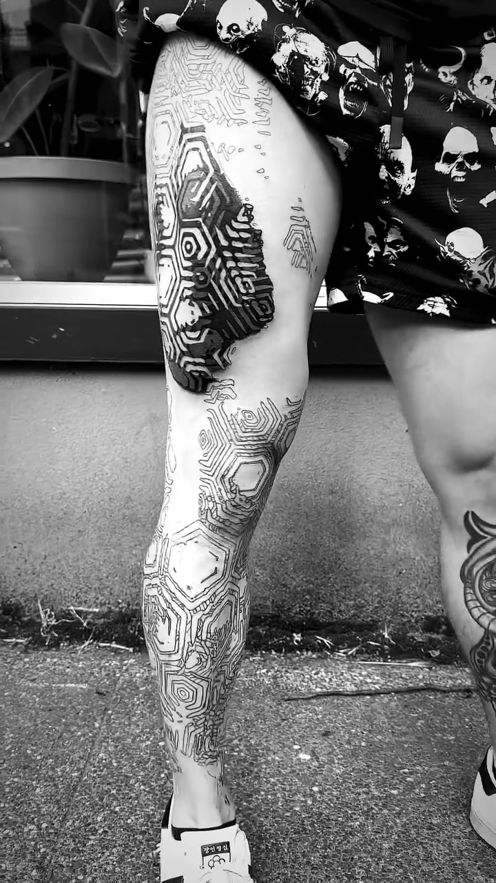 Tattoo by @cassadybell — geometric, dotwork