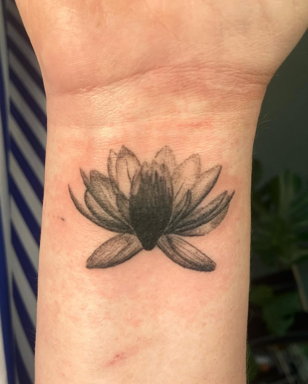 Tattoo by @clownstoothh — black_and_grey