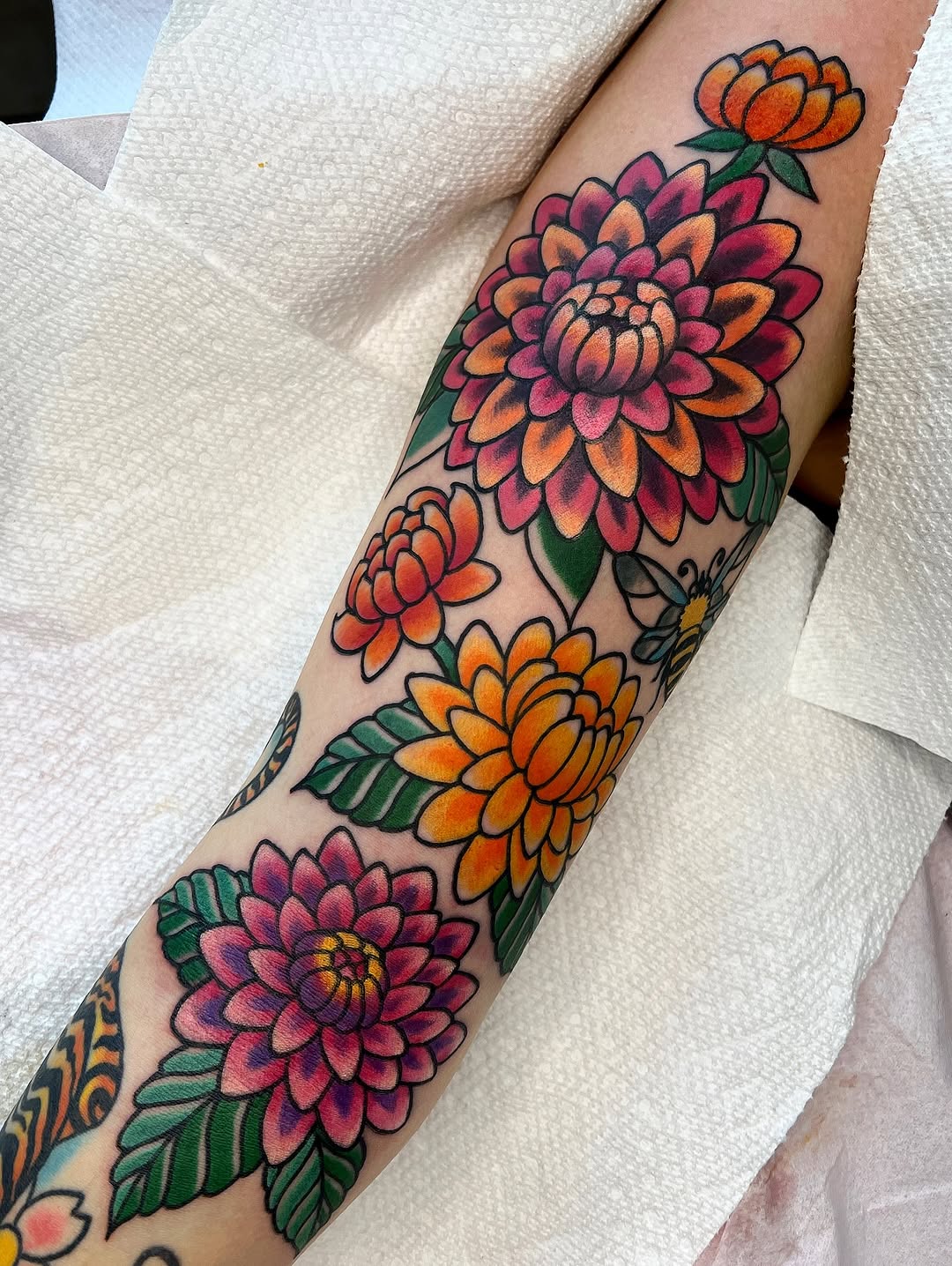 Tattoo by @leonetats โ neo_traditional, illustrative