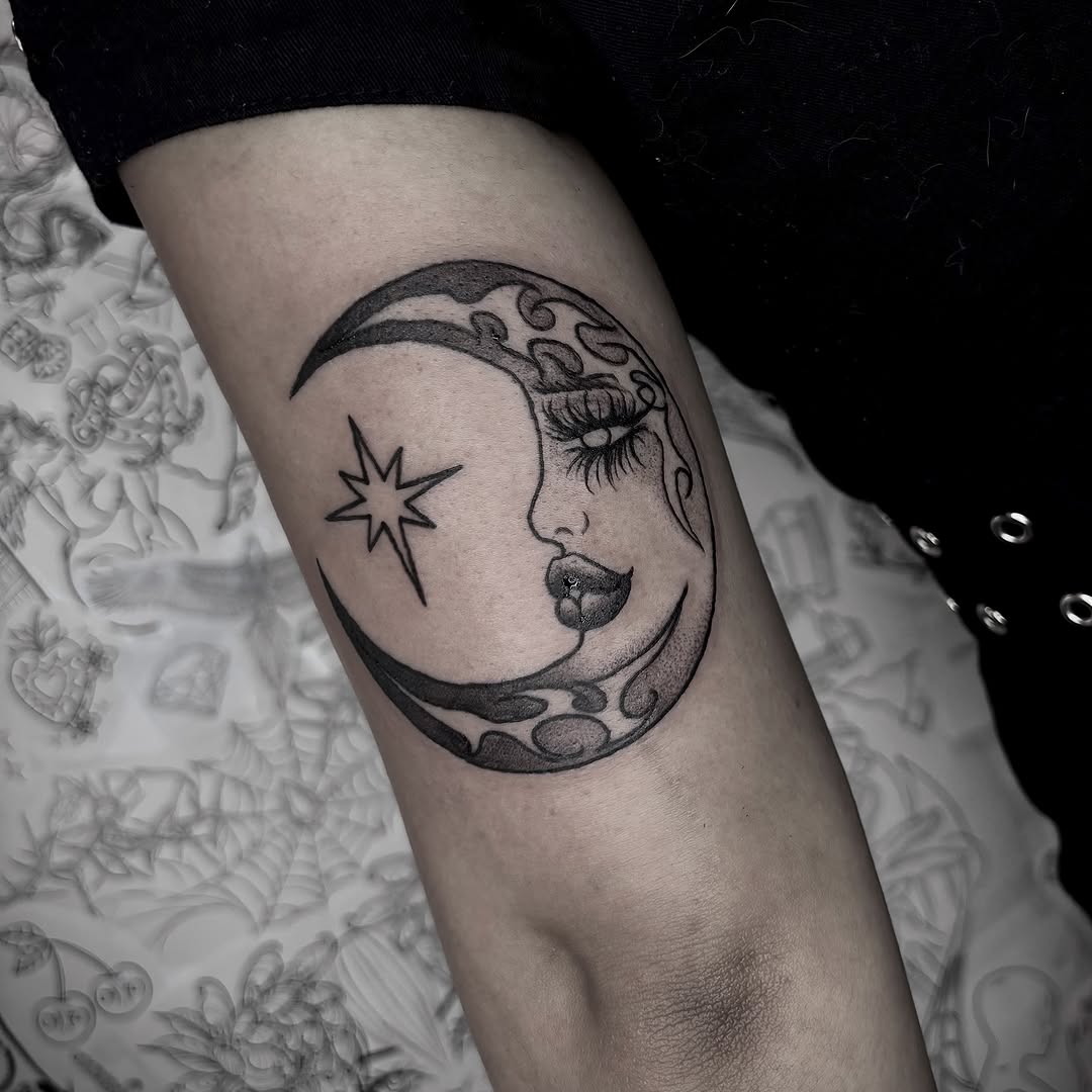 Tattoo by @loopytatz — black_and_grey