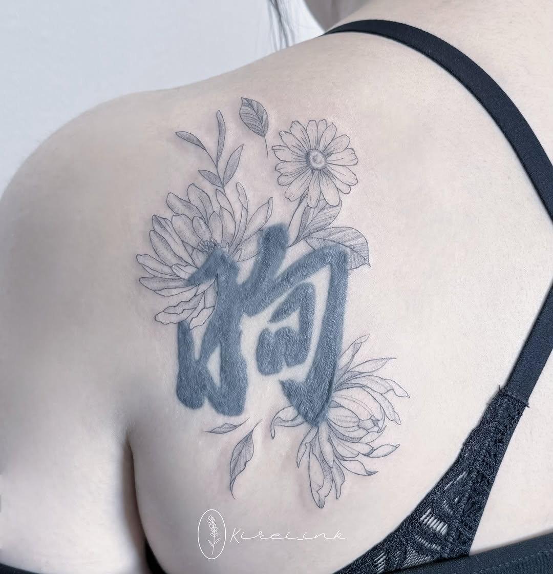 Tattoo by @kireiink_rose — fine_line, black_and_grey