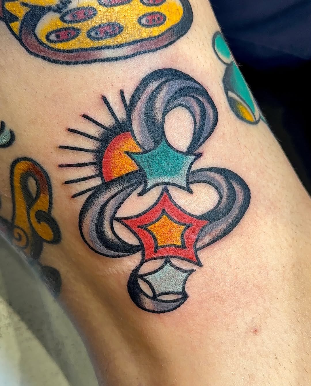 Tattoo by @vayiatattoos β american_traditional, illustrative