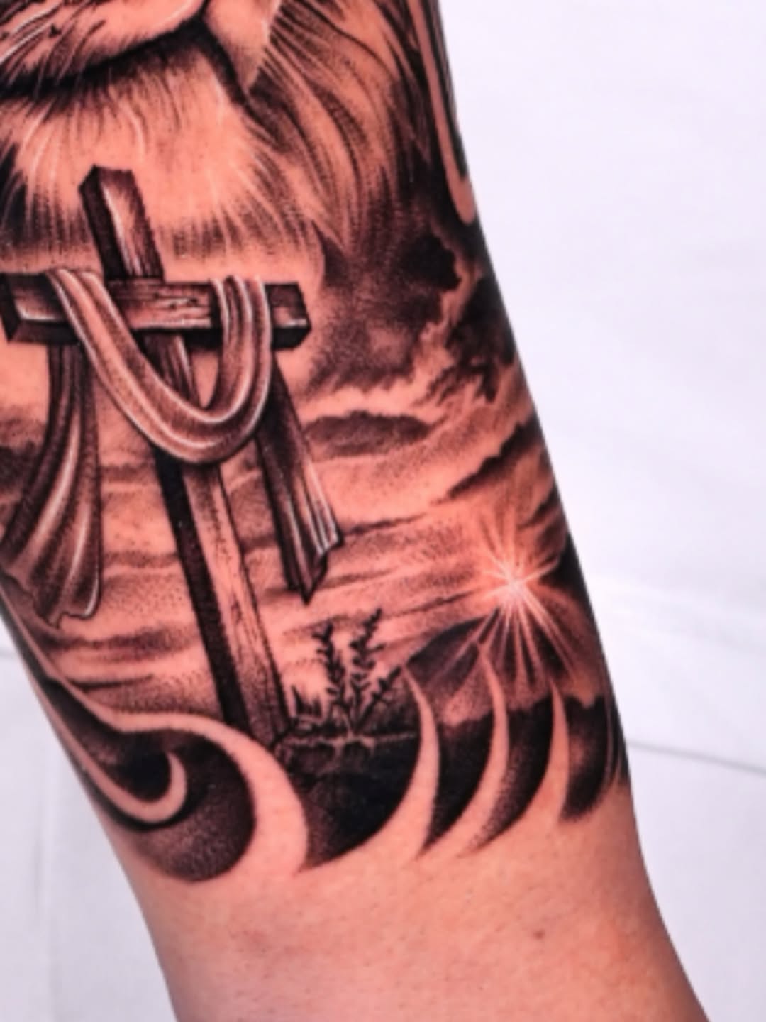 Tattoo by @brayan_ink_tattoo β realism, black_and_grey
