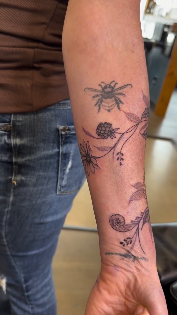 Tattoo by @lainey_tattoos — fine_line