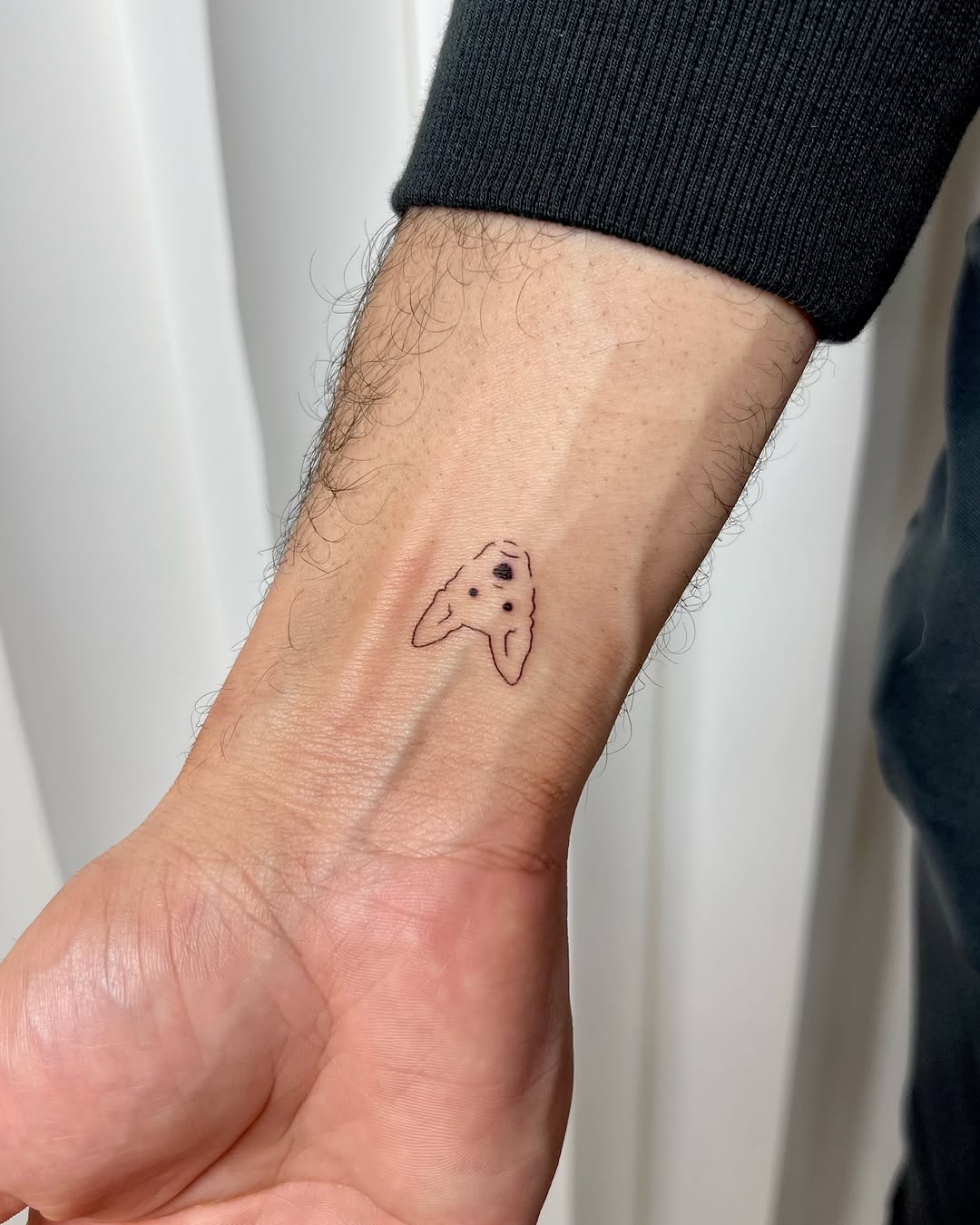 Tattoo by @inkbysoy β fine_line, minimalist