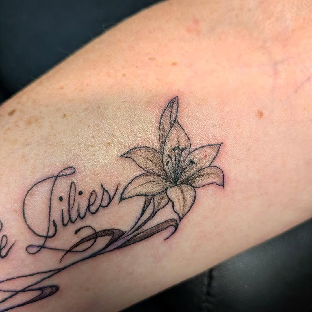 Tattoo by @jadektattoos โ fine_line, lettering_script