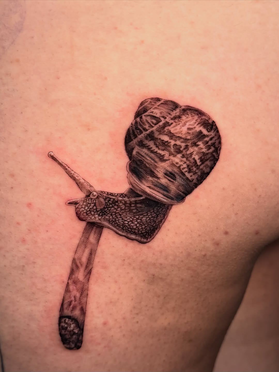Tattoo by @veranosarttt — realism, black_and_grey