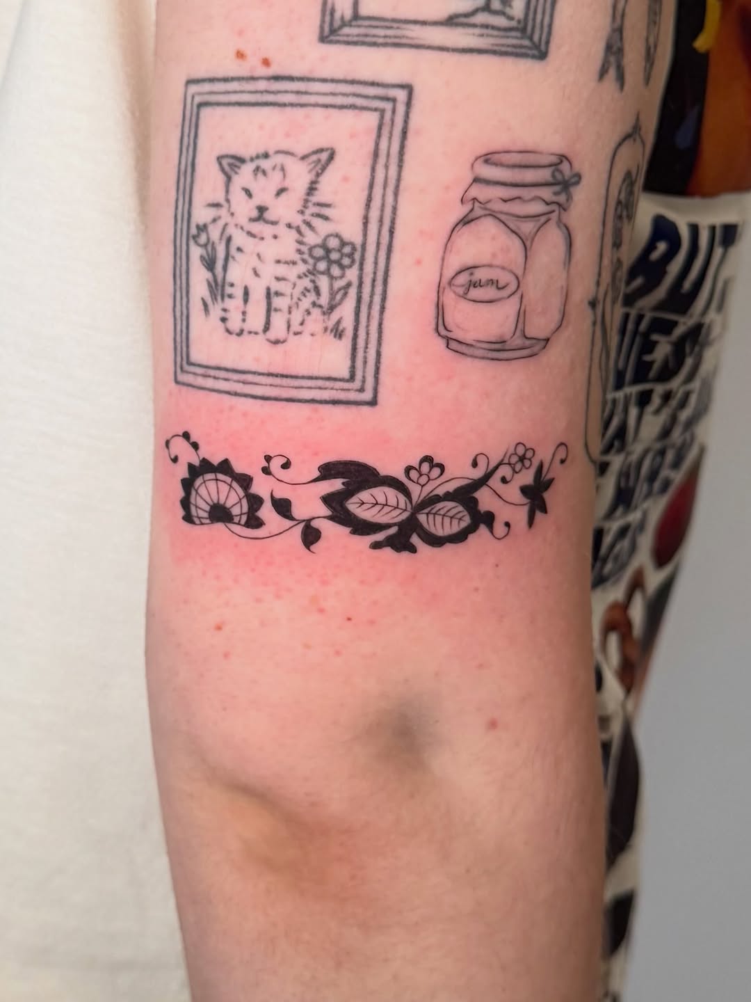 Tattoo by @ry.lynn.tattoos โ fine_line