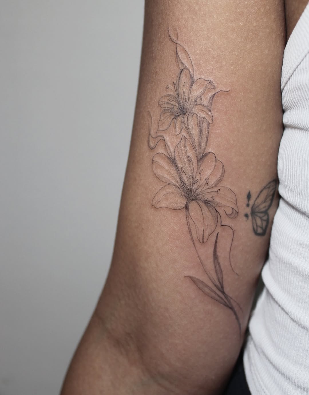 Tattoo by @inked.by_kloey — fine_line