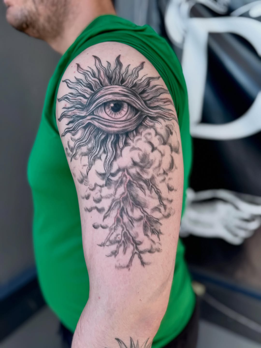 Tattoo by @ggomez_ink — black_and_grey, illustrative
