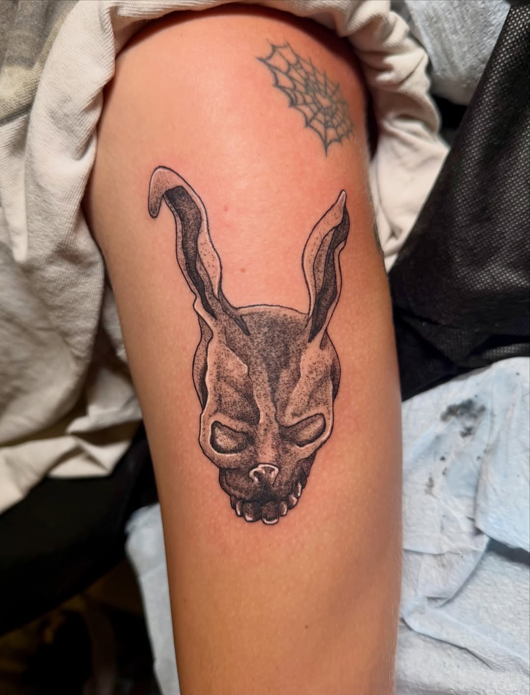 Tattoo by @buggies.tattoos — black_and_grey