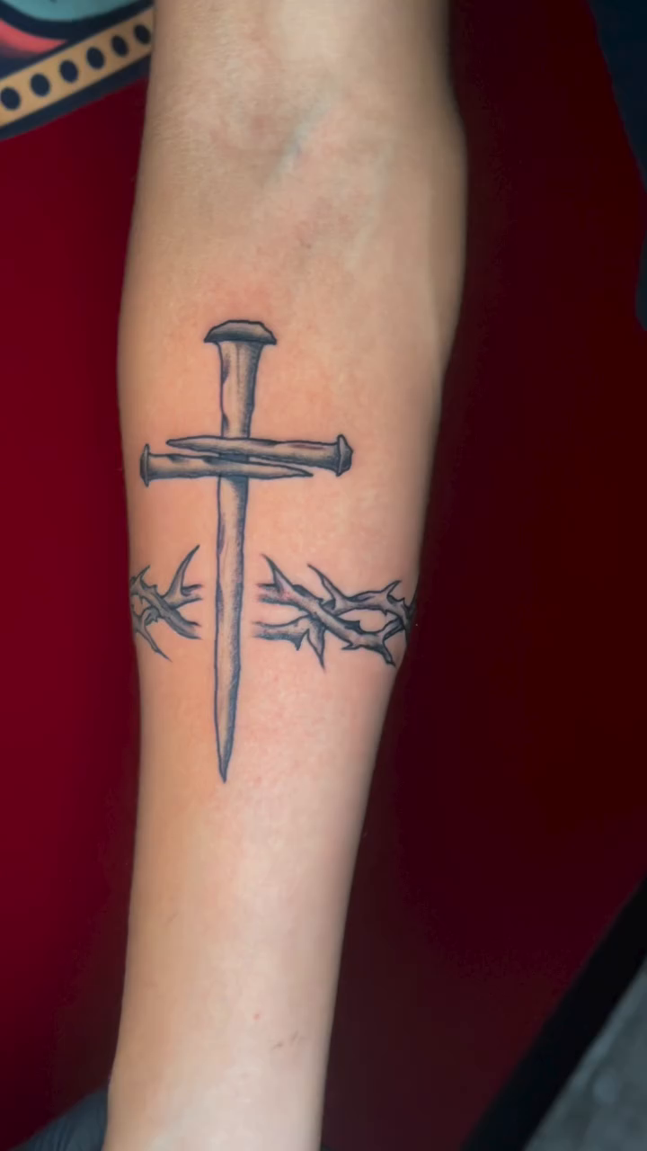 Tattoo by @brandonhtattoo — black_and_grey, fine_line