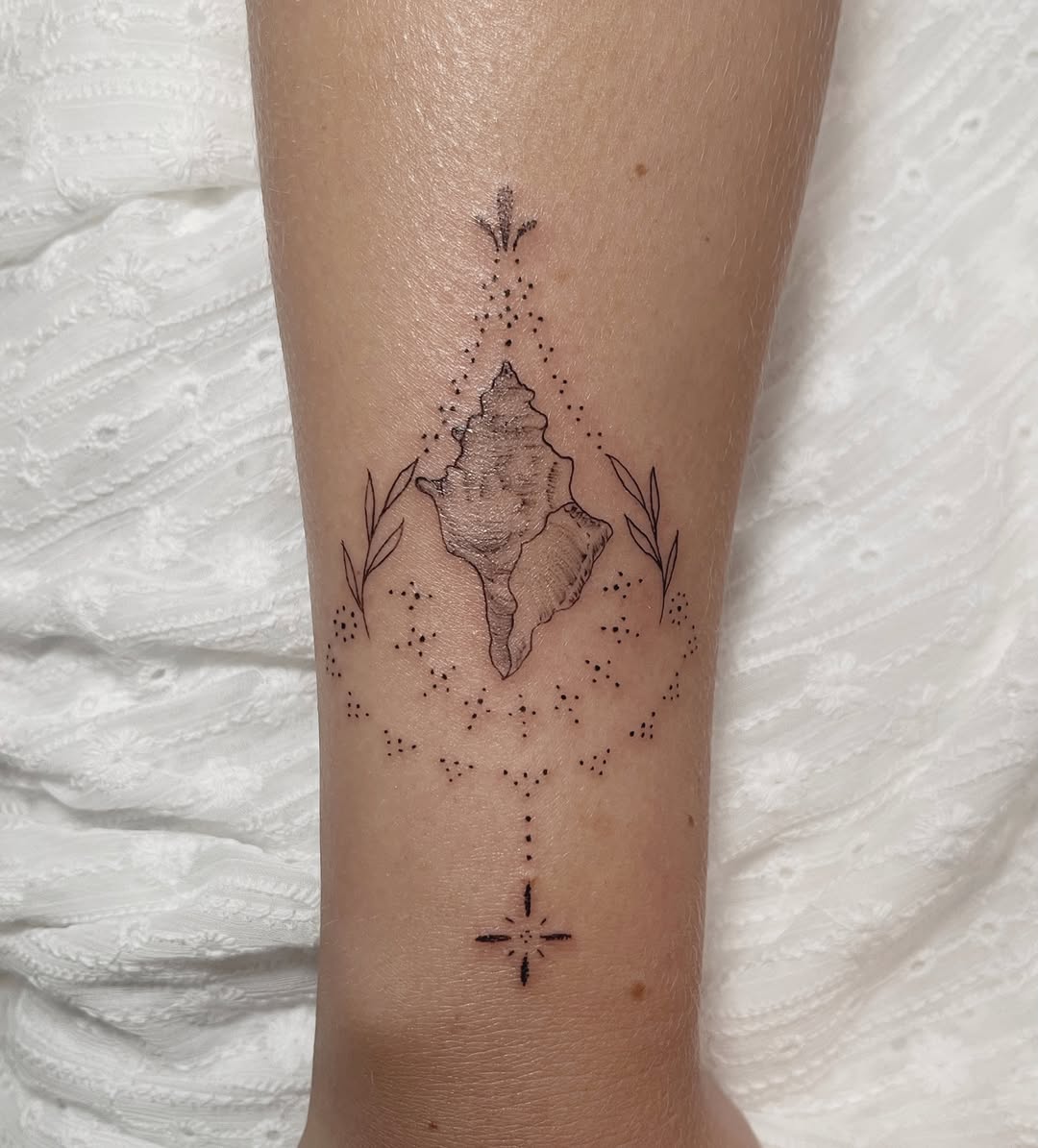 Tattoo by @inked.by_kloey — fine_line, dotwork