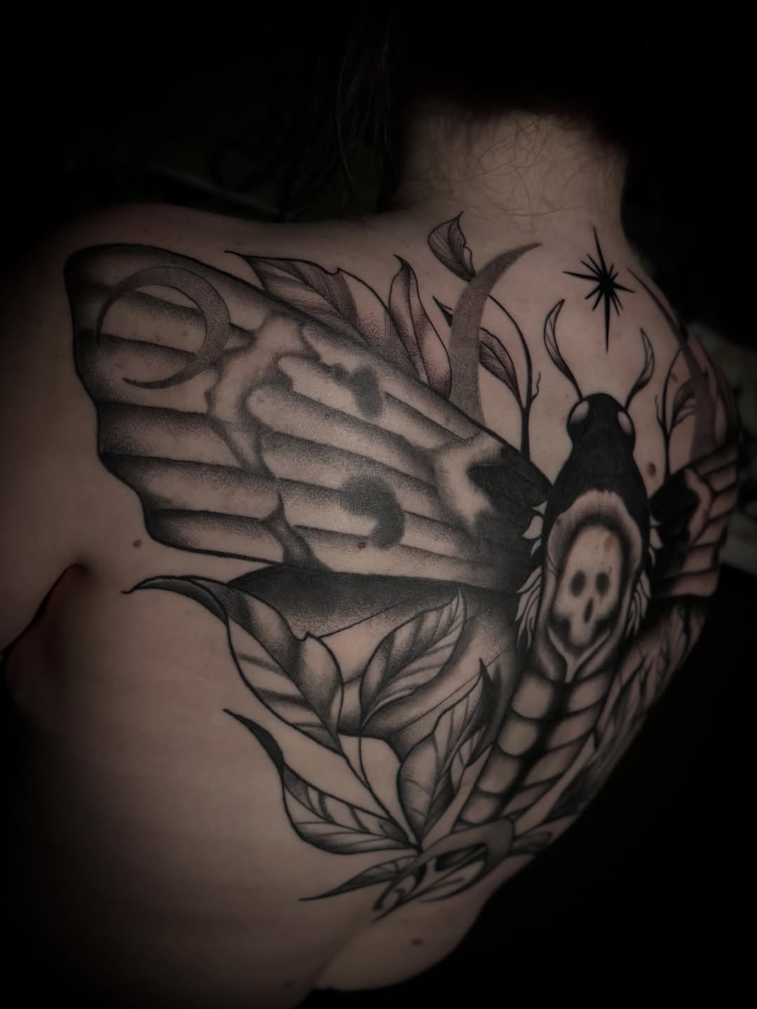 Tattoo by @thundercvt — black_and_grey