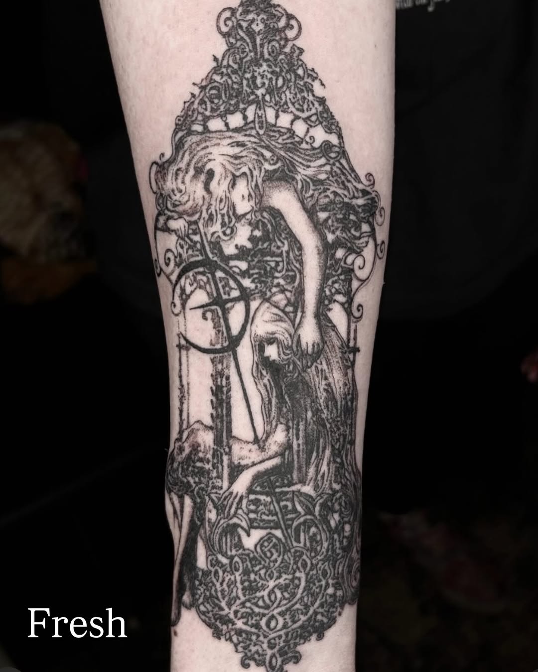 Tattoo by @la13va_tear โ blackwork, illustrative