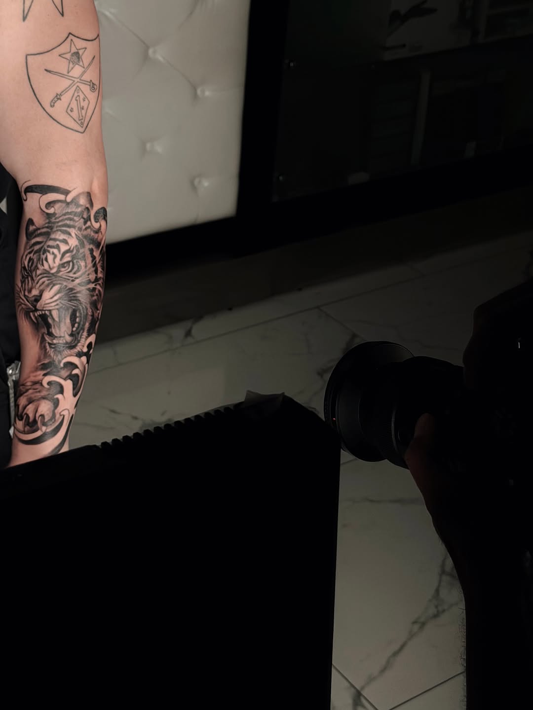 Tattoo by @iddy_sdt — blackwork, realism