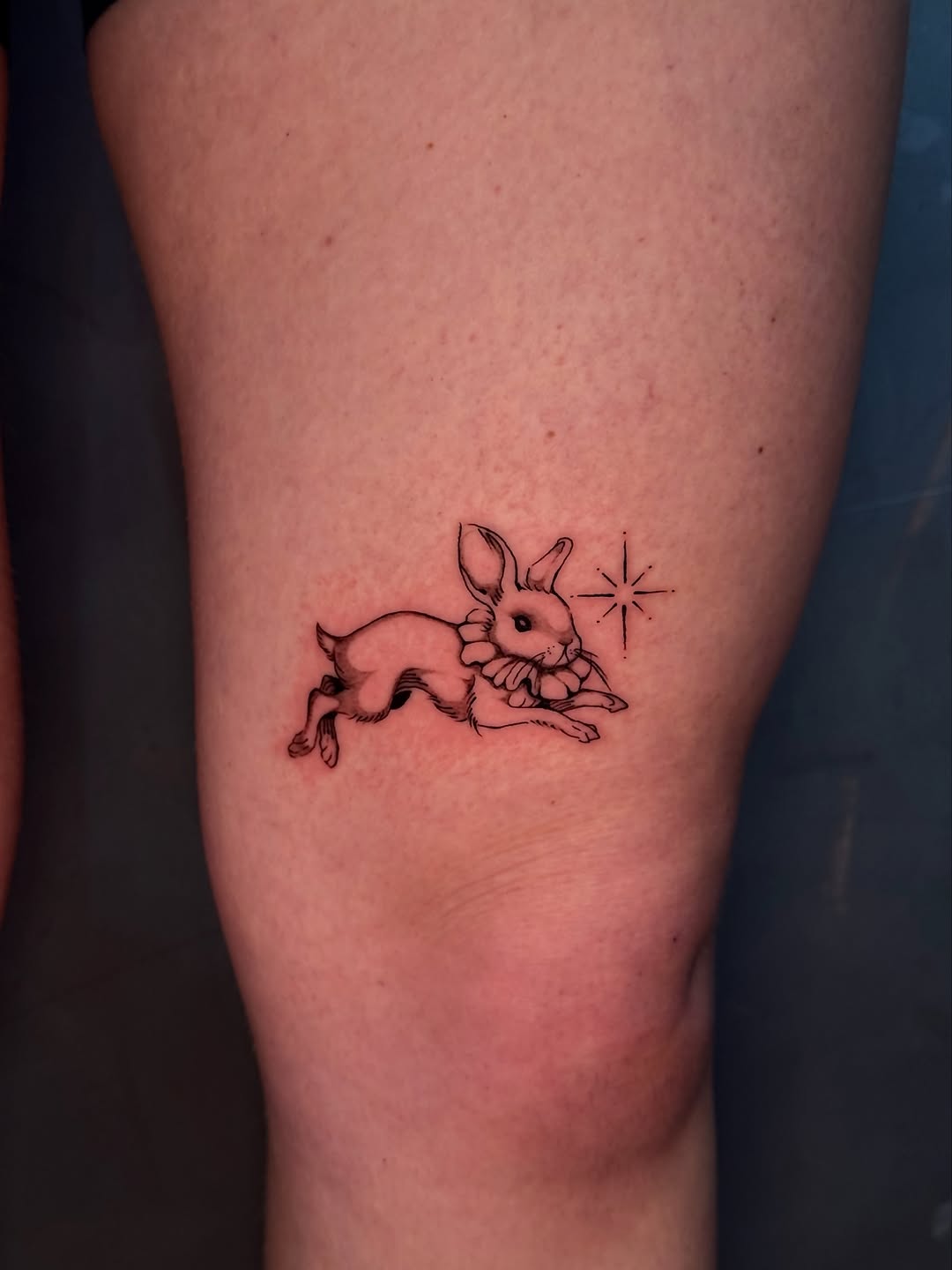 Tattoo by @meliasdolls — fine_line, illustrative