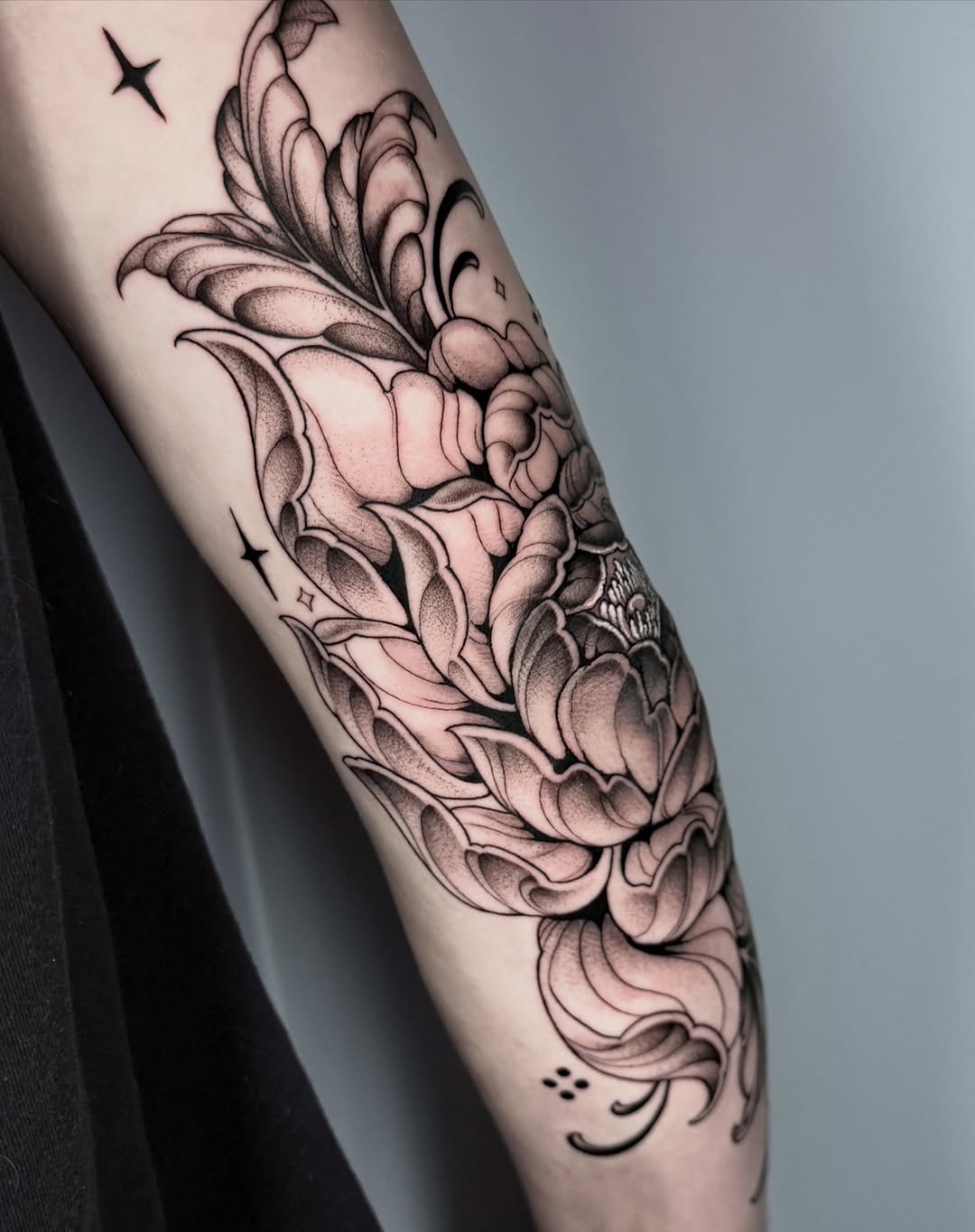 Tattoo by @kathrynsemusart — black_and_grey, illustrative