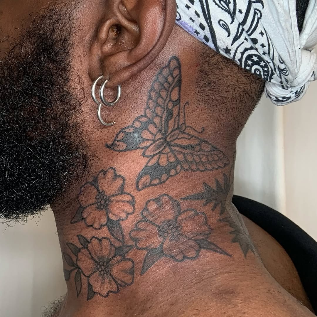 Tattoo by @tattoosbycourt — black_and_grey, fine_line