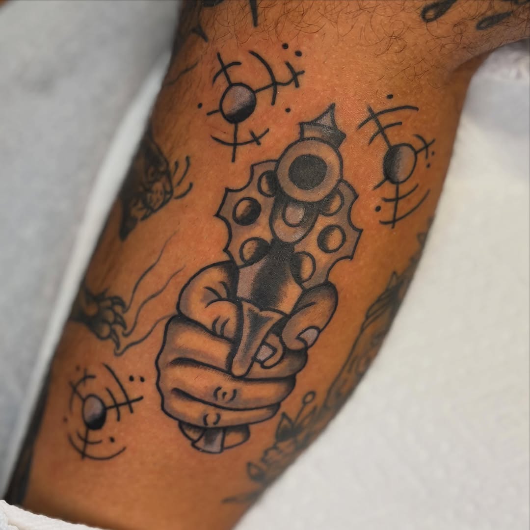 Tattoo by @eriktulgetsketattoo — american_traditional