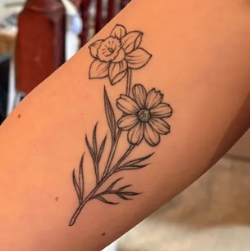 Tattoo by @mamaearthtone β fine_line