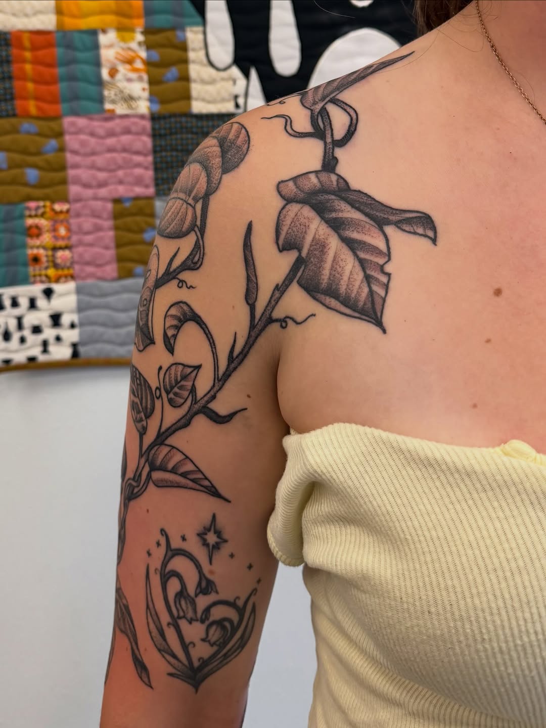Tattoo by @debbie.does.flash โ fine_line, dotwork