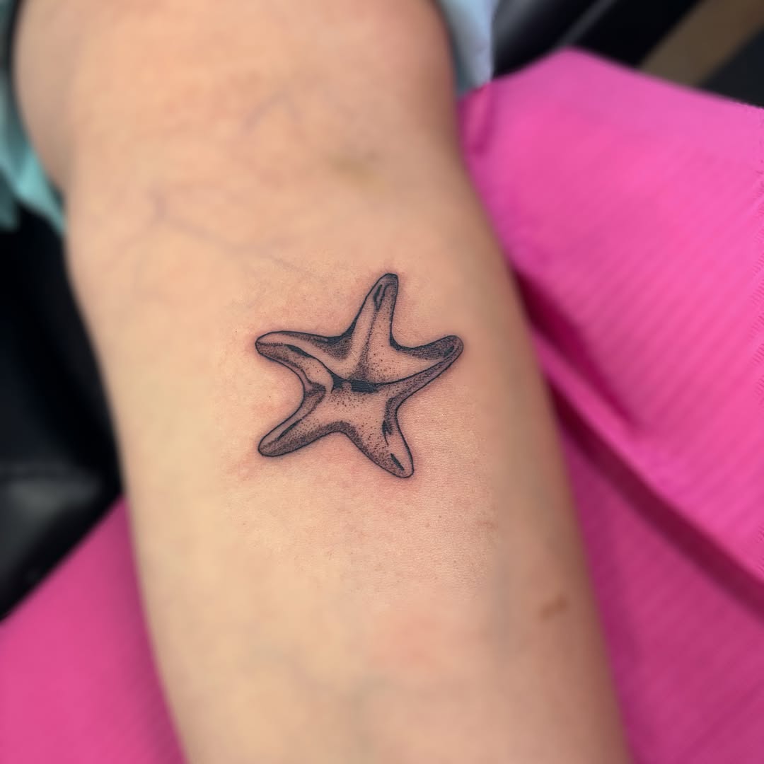 Tattoo by @sadie.tattoos — dotwork, black_and_grey