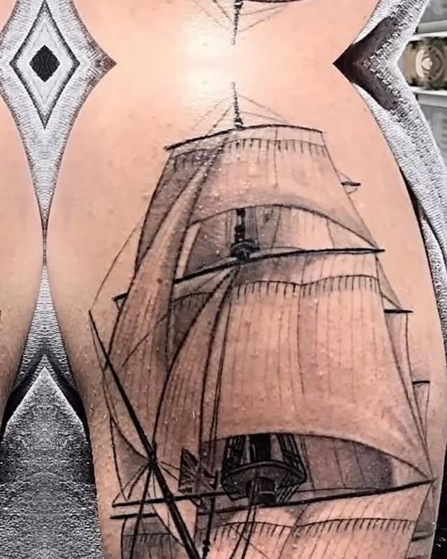 Tattoo by @rahe.emjacobs — black_and_grey